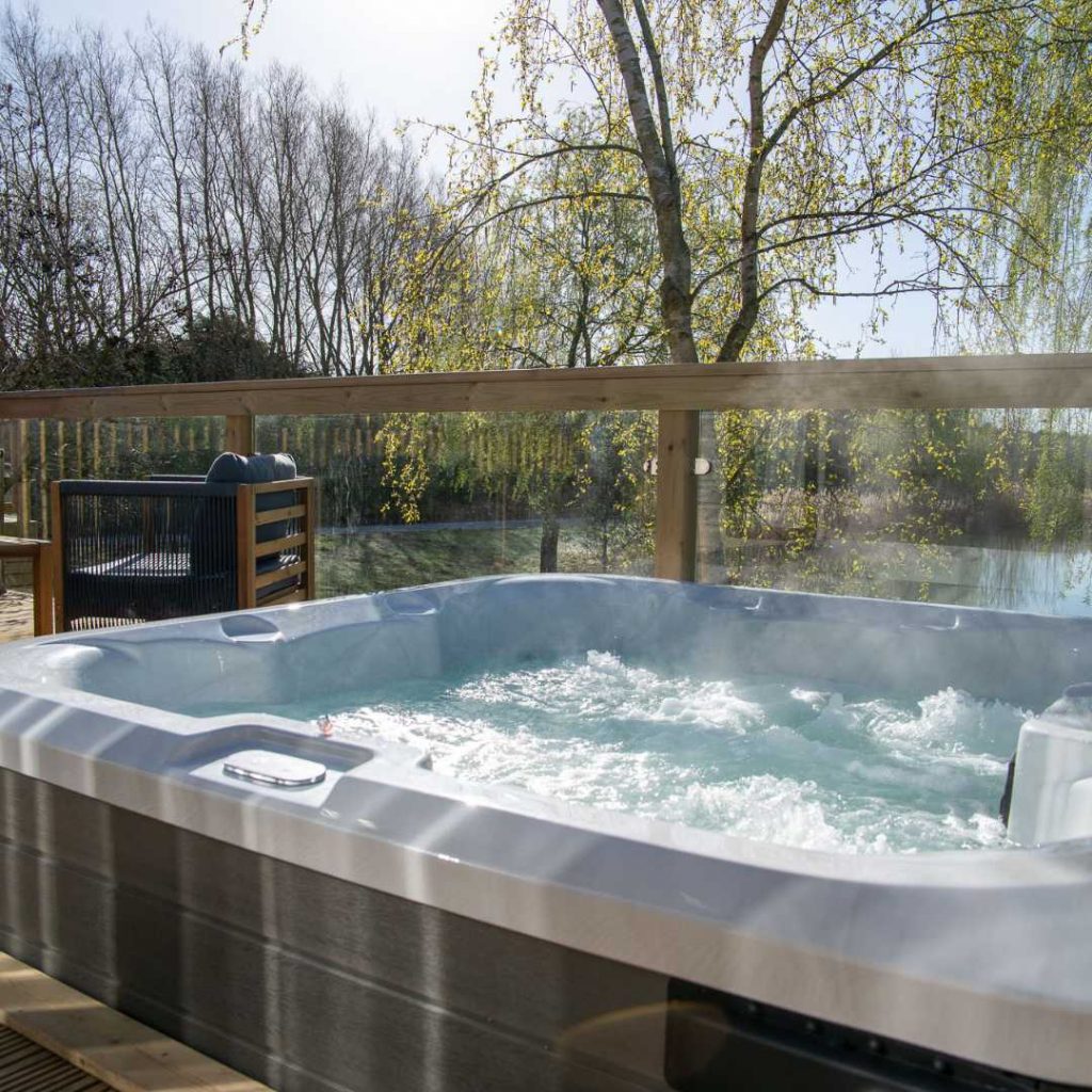 Why Anglers Are Choosing Hot Tub Lodges for Their Next Trip